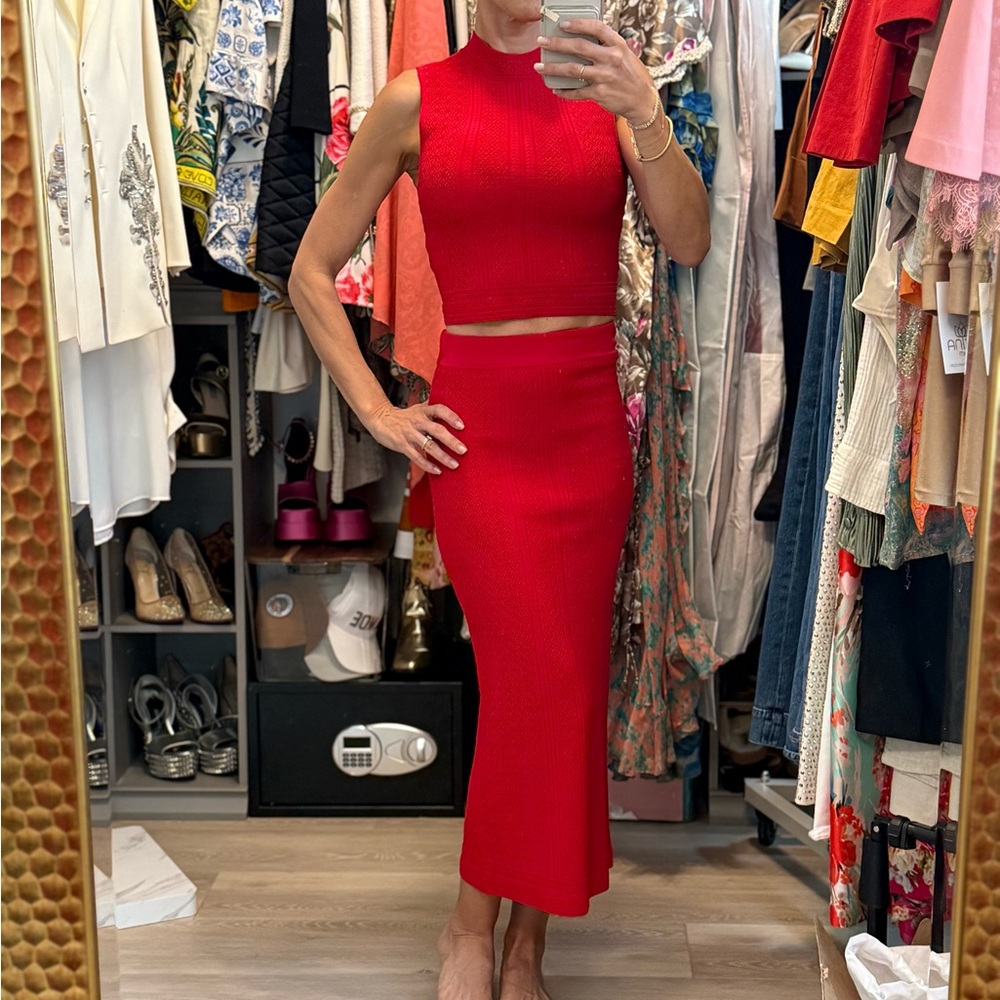 House of Harlow 1960 Red Ribbed Midi Skirt